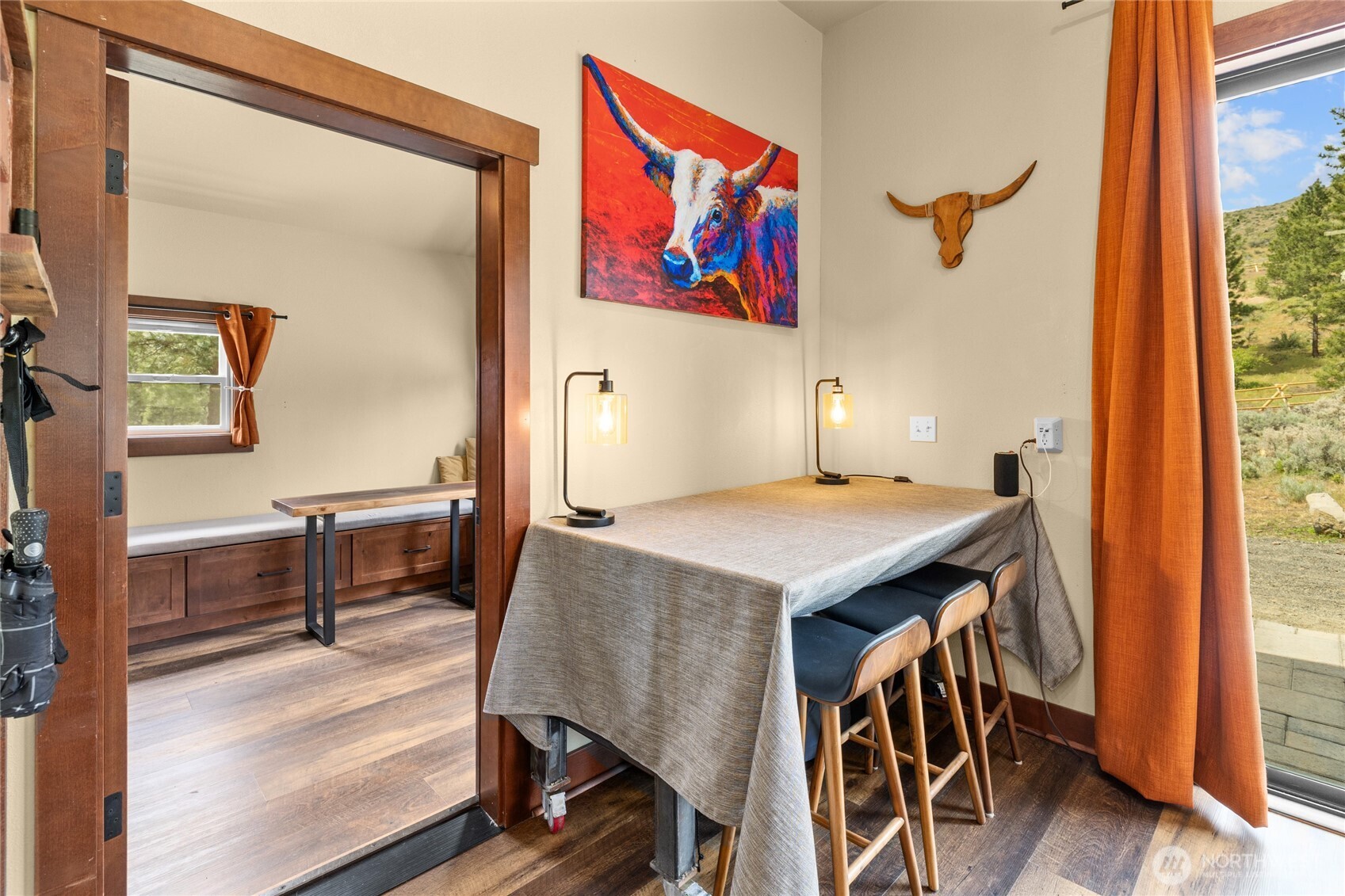 6750 Secret Canyon Road Property Photo 14