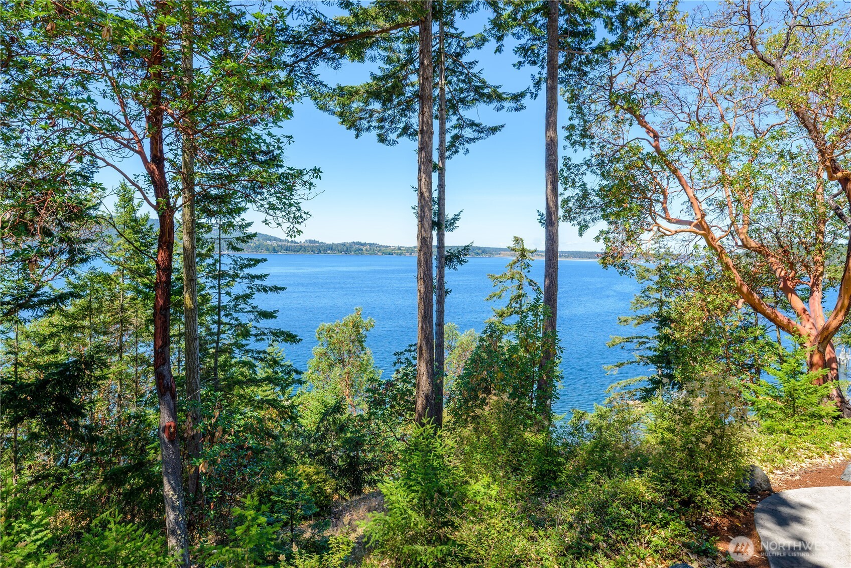2463 E Sequim Bay Road Property Photo 3