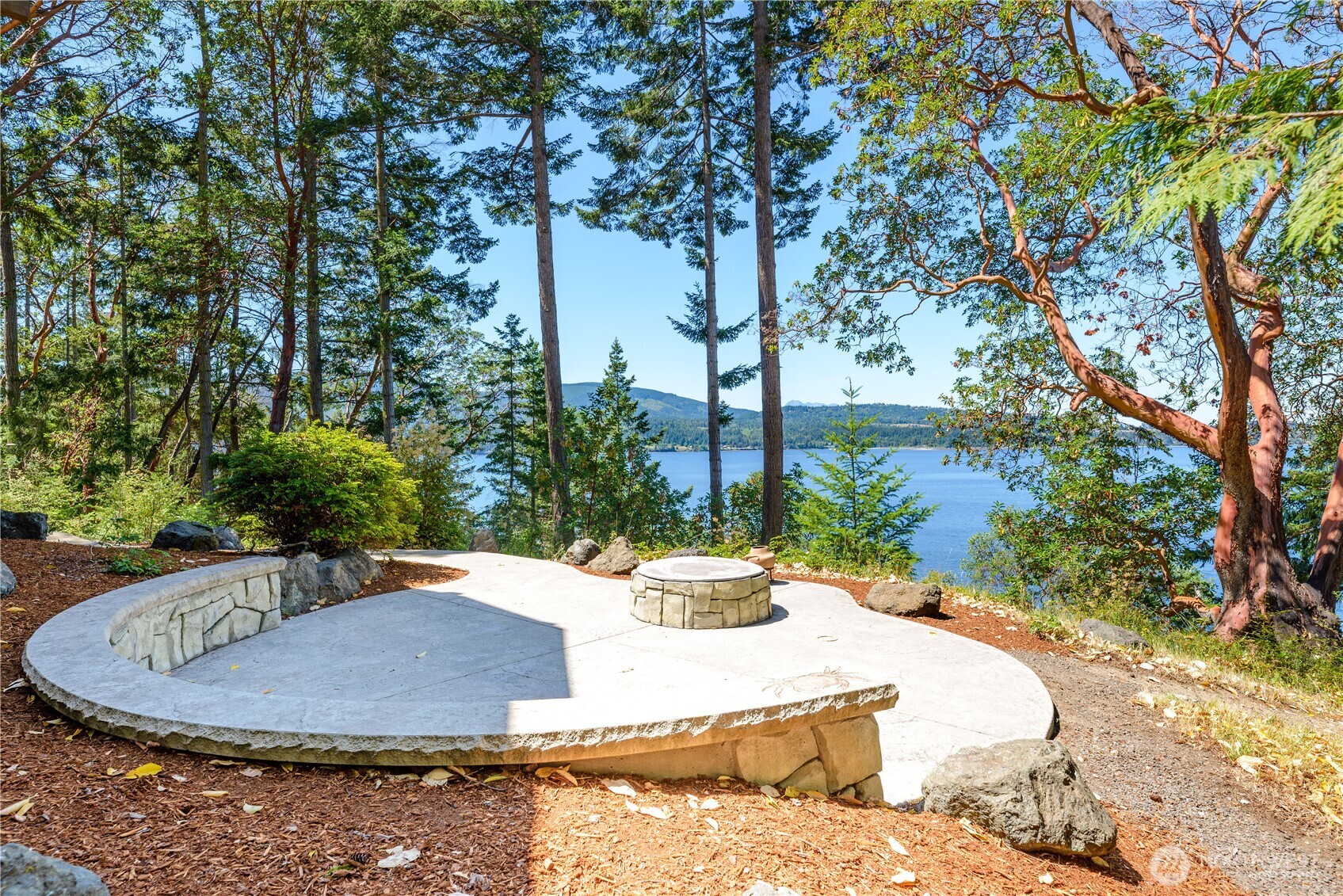 2463 E Sequim Bay Road Property Photo 32