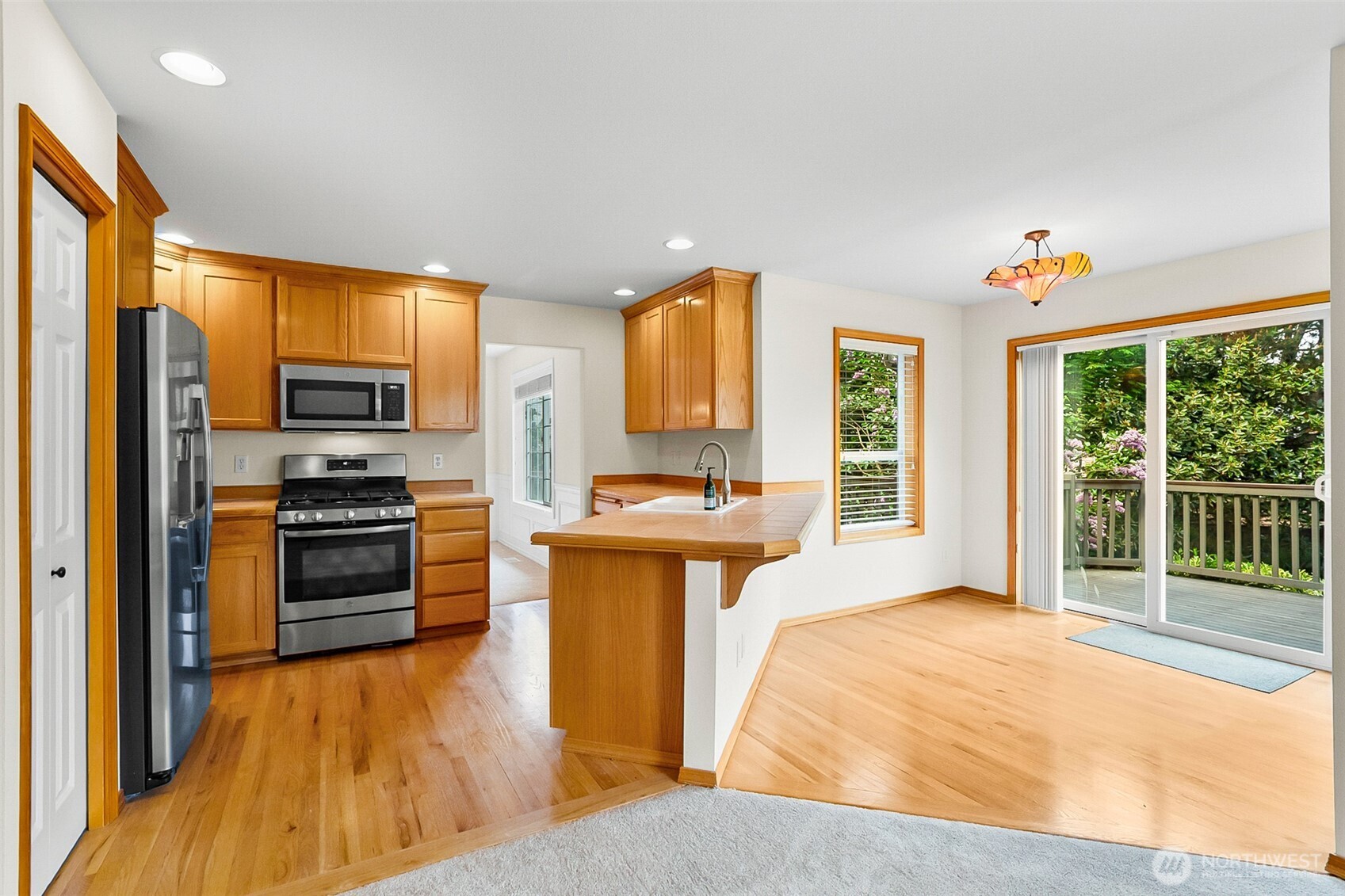 18410 11th Drive Property Photo 9