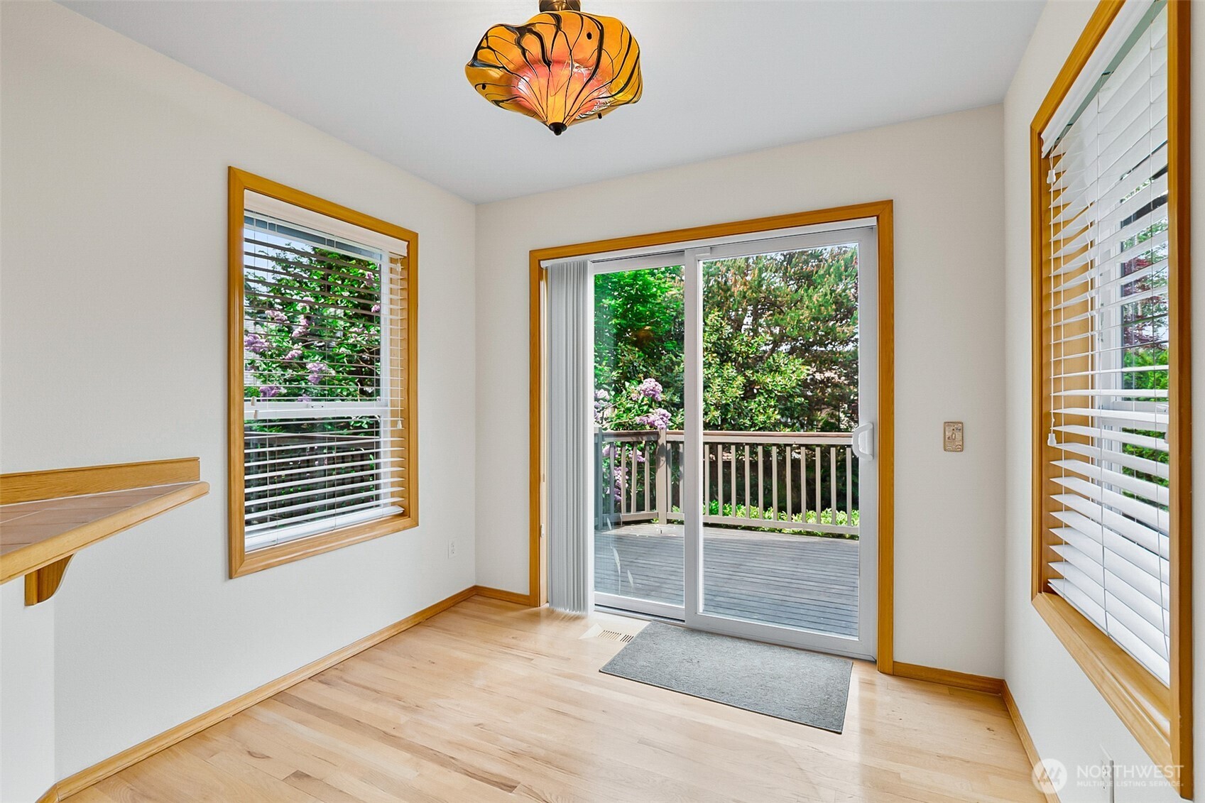 18410 11th Drive Property Photo 10