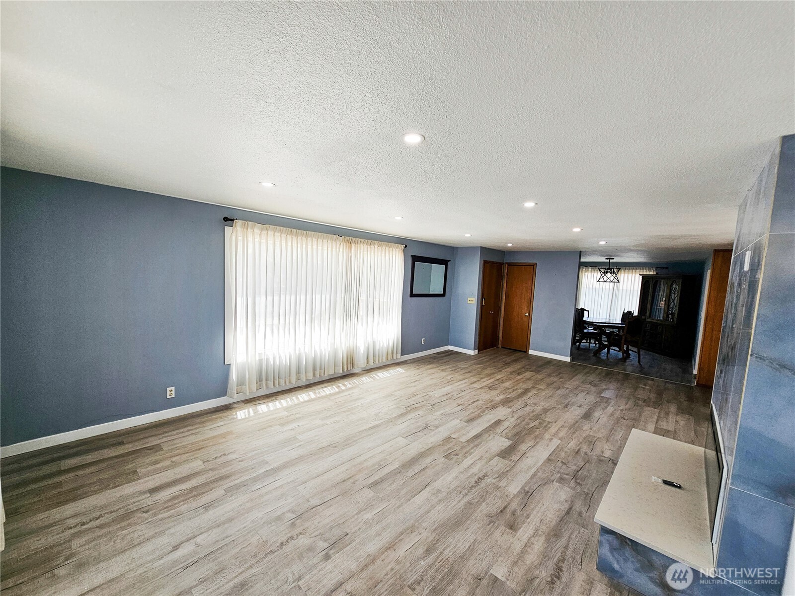 134 4th Avenue Property Photo 10