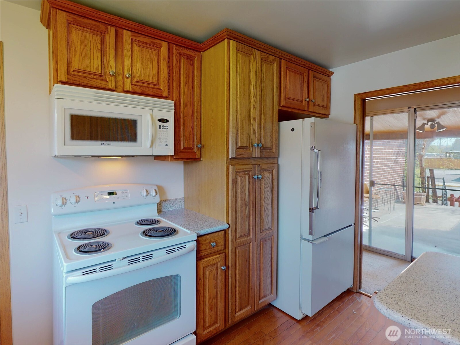 134 4th Avenue Property Photo 16