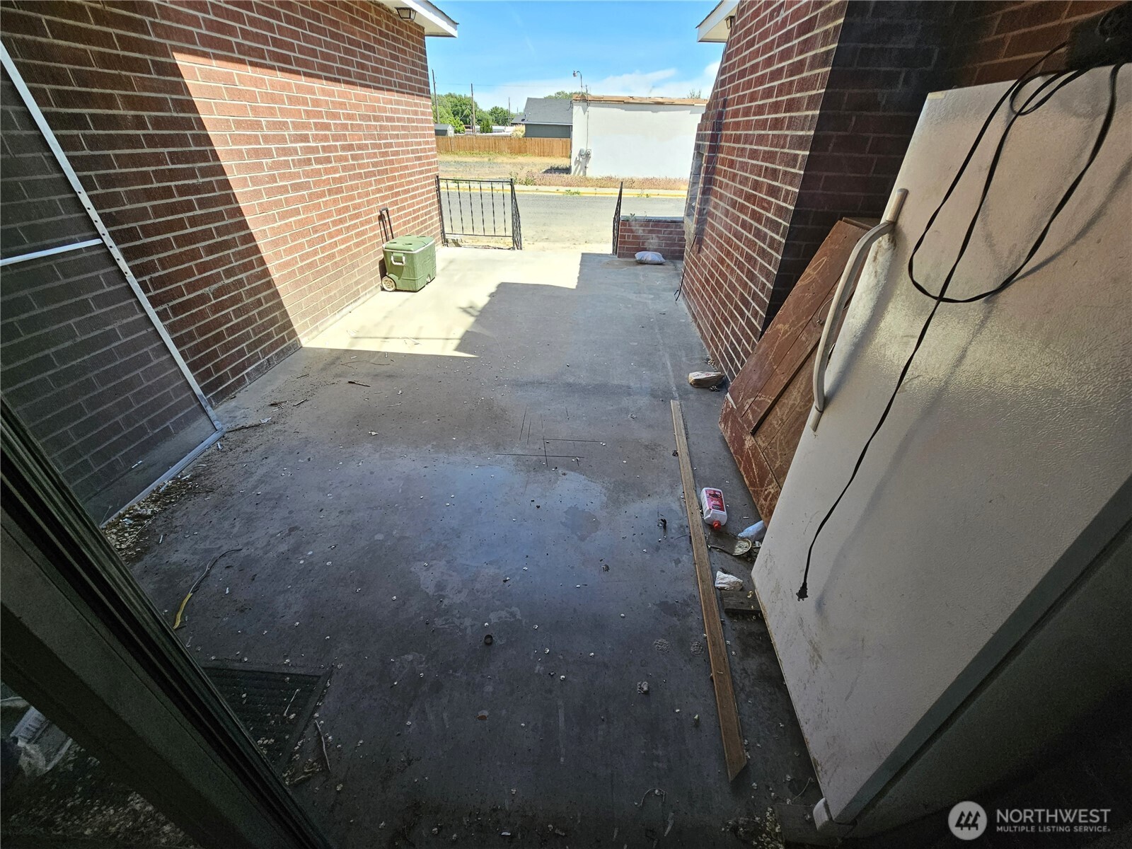 134 4th Avenue Property Photo 17