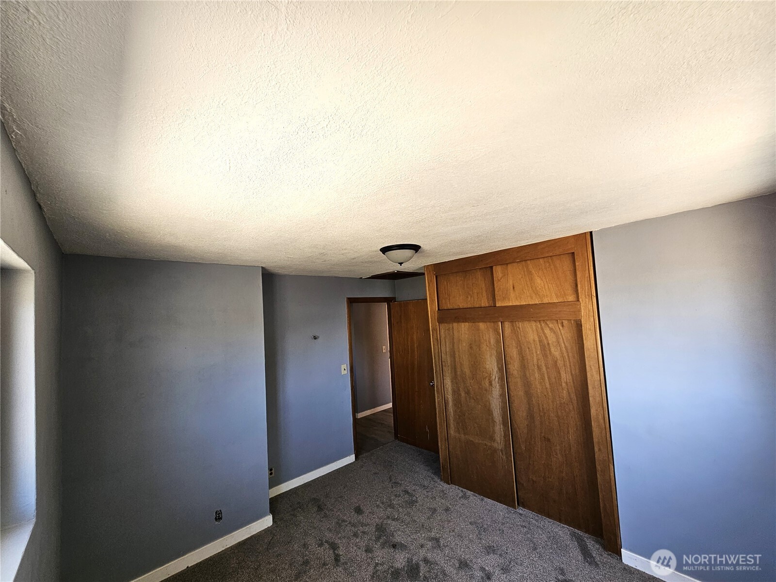 134 4th Avenue Property Photo 21