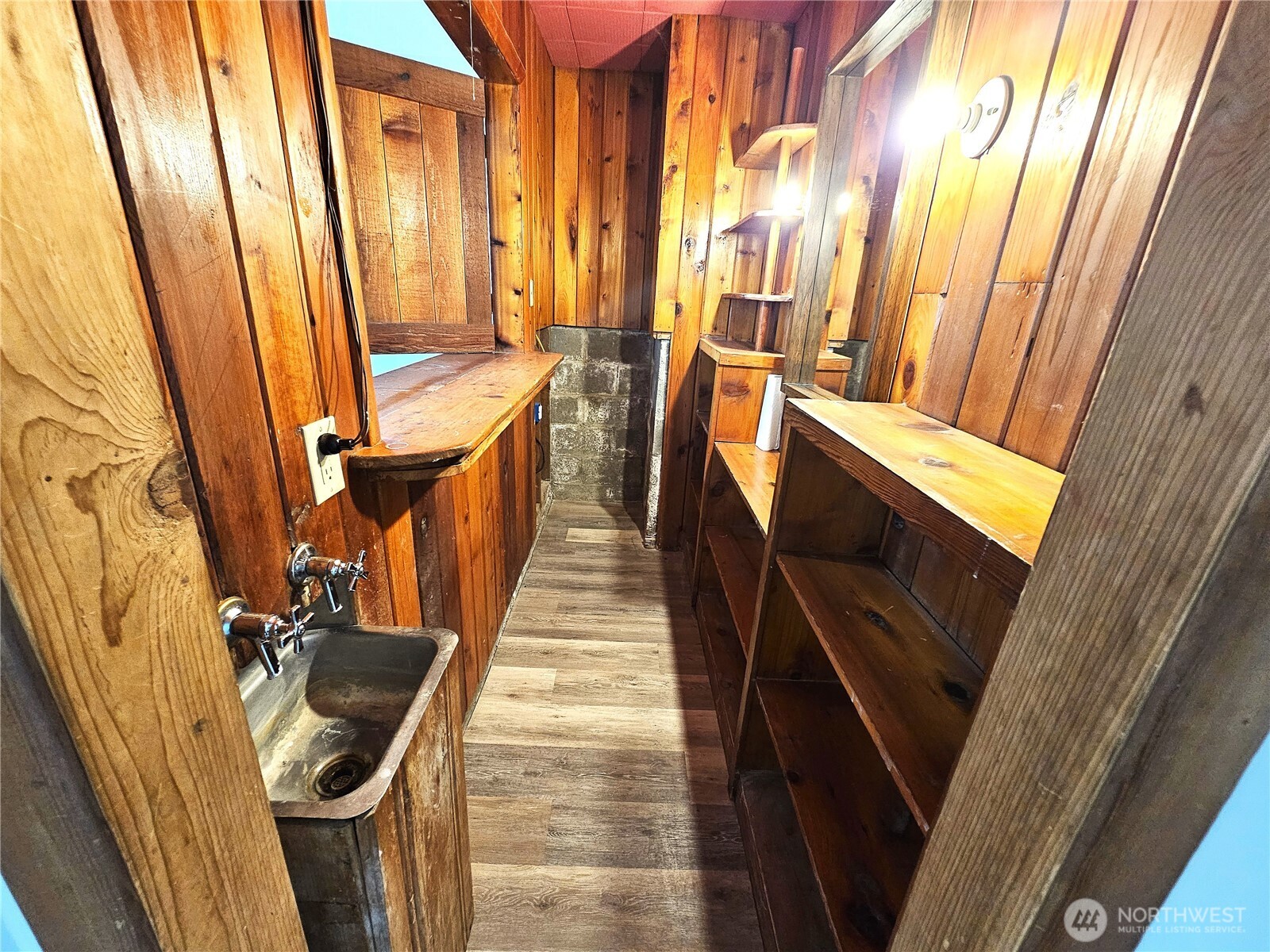 134 4th Avenue Property Photo 25