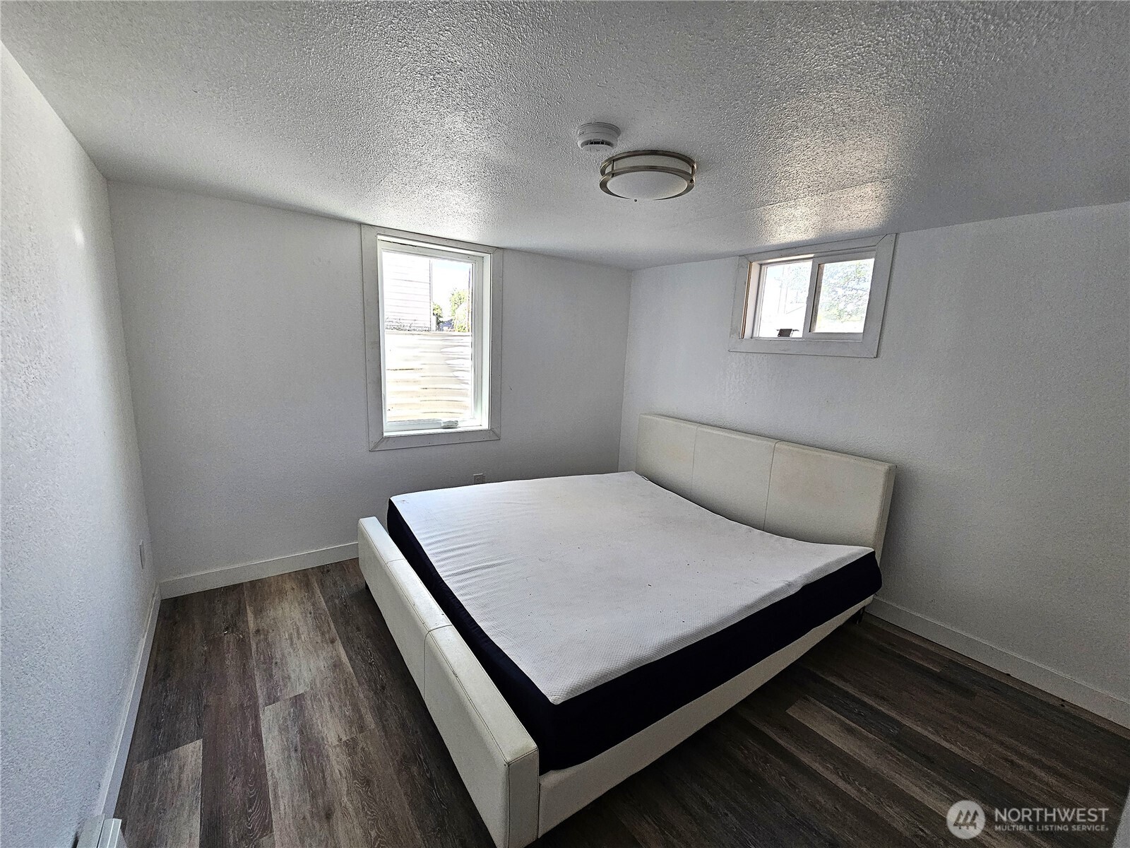 134 4th Avenue Property Photo 28