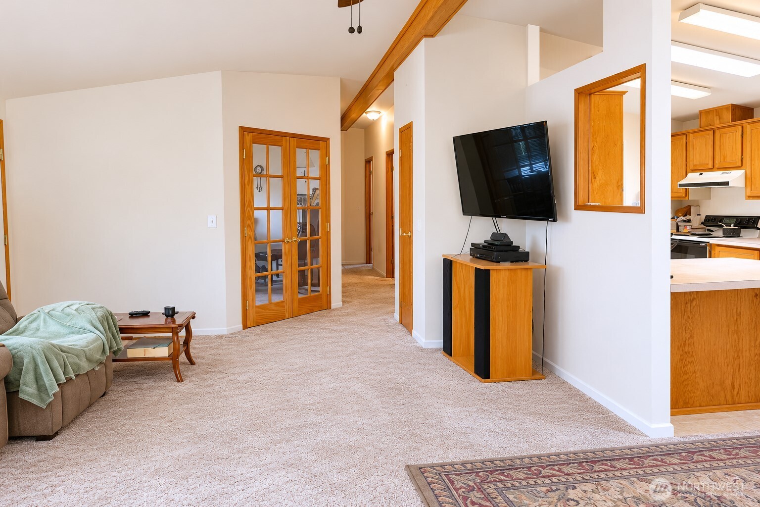 772 Lincoln Avenue Property Photo 3