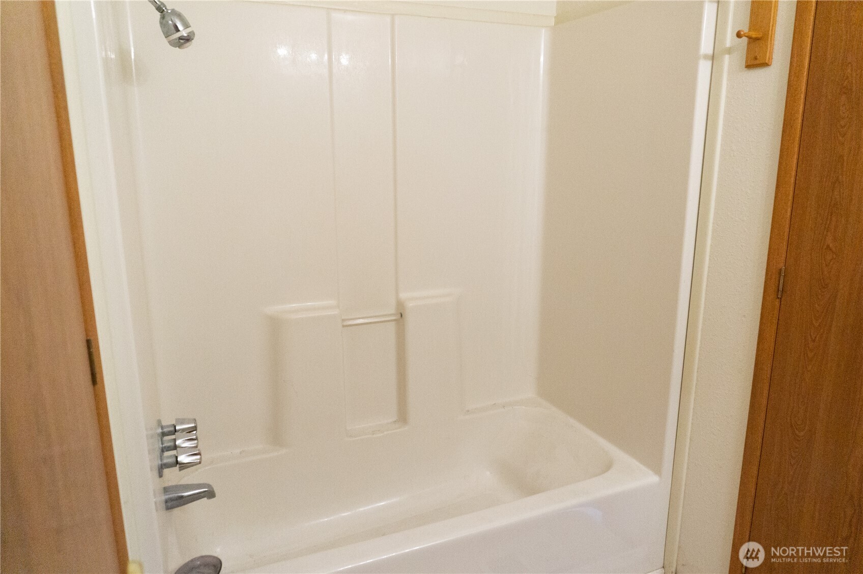 772 Lincoln Avenue Property Photo 13