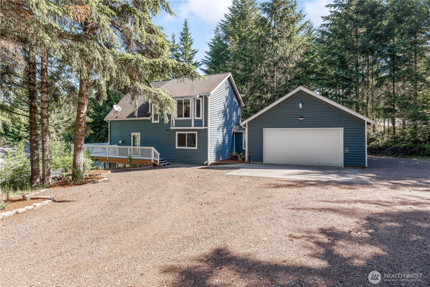 110 E Glacier Crest Road Property Photo 12