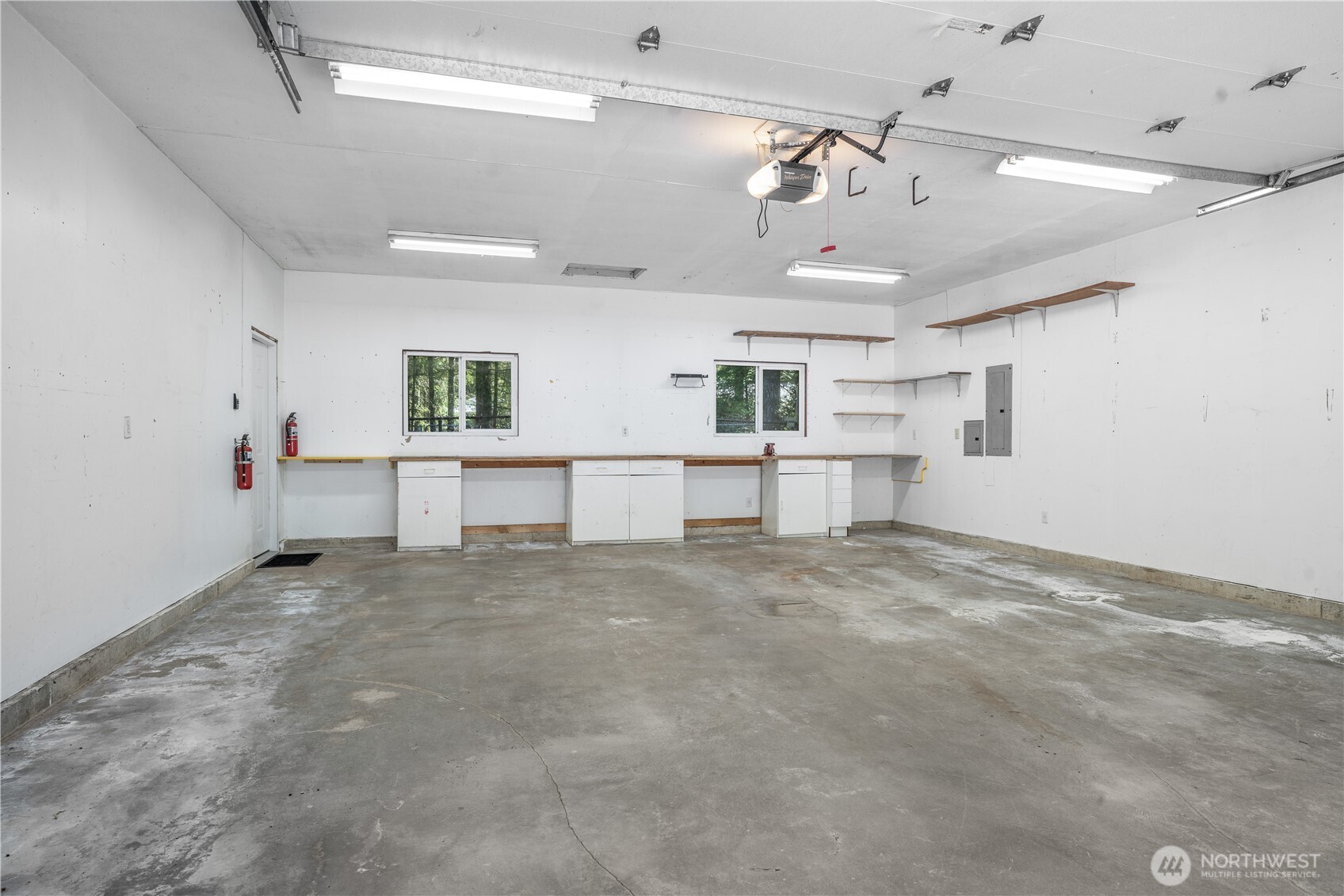110 E Glacier Crest Road Property Photo 33