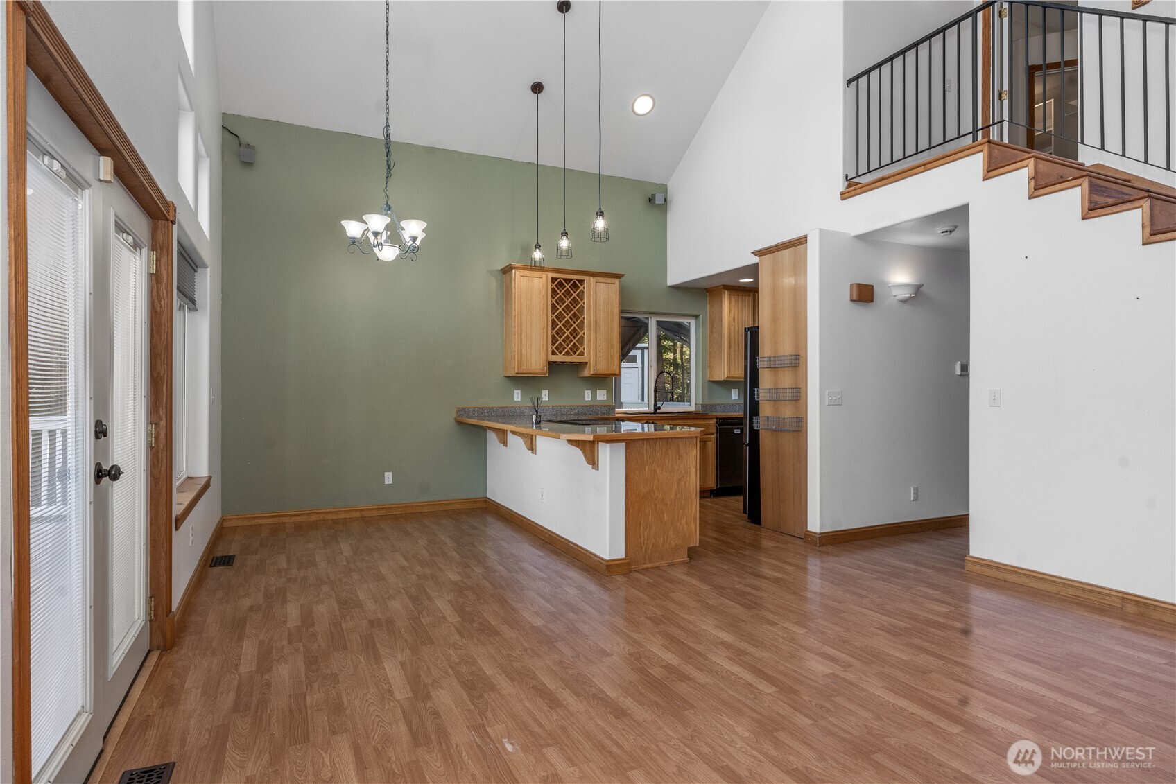 110 E Glacier Crest Road Property Photo 40