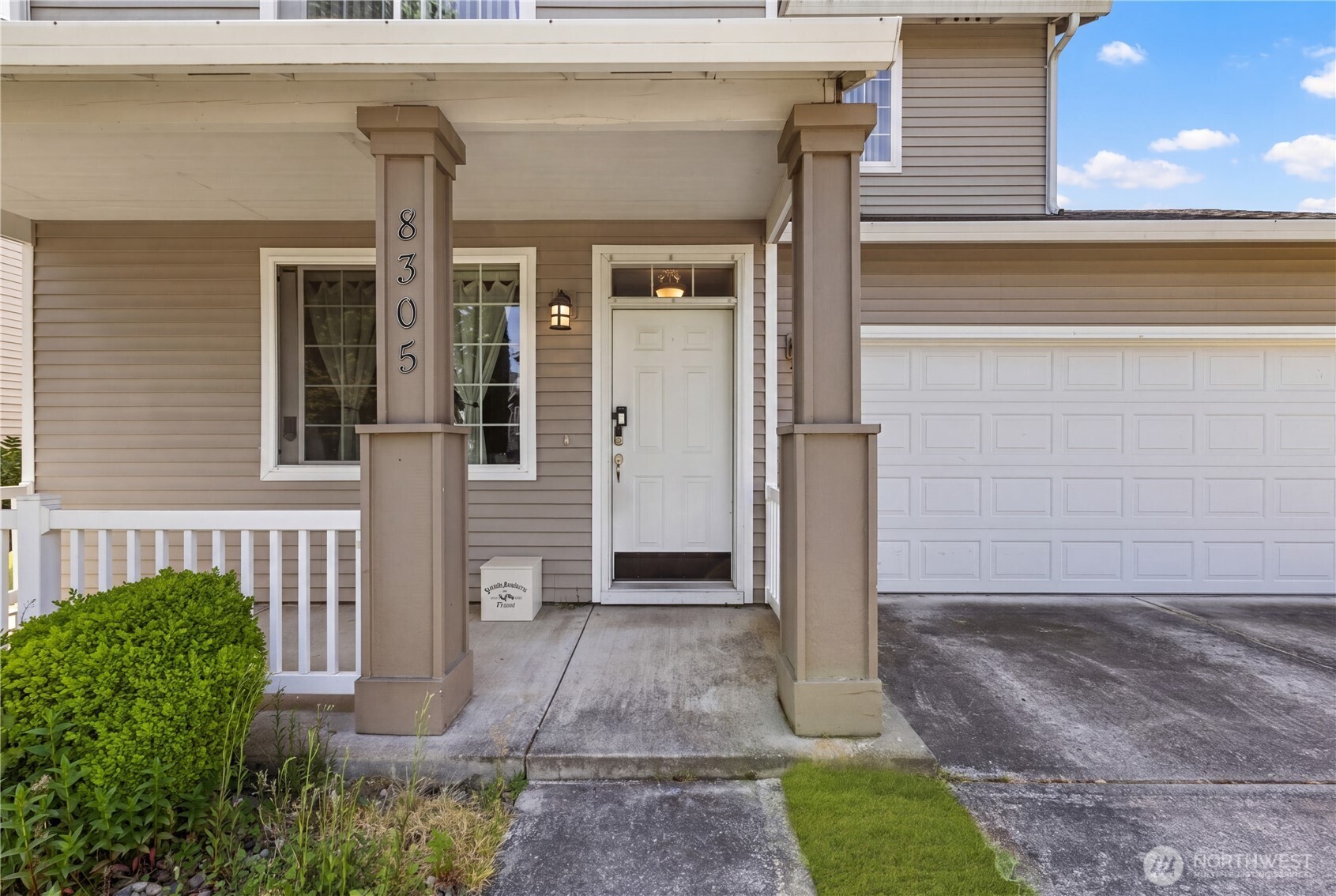 8305 Sweetbrier Loop Property Photo 7