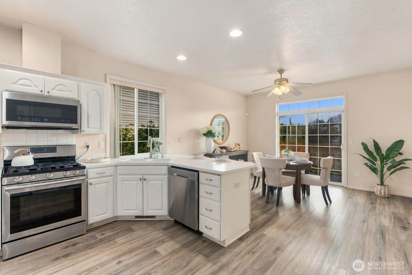 8305 Sweetbrier Loop Property Photo 17