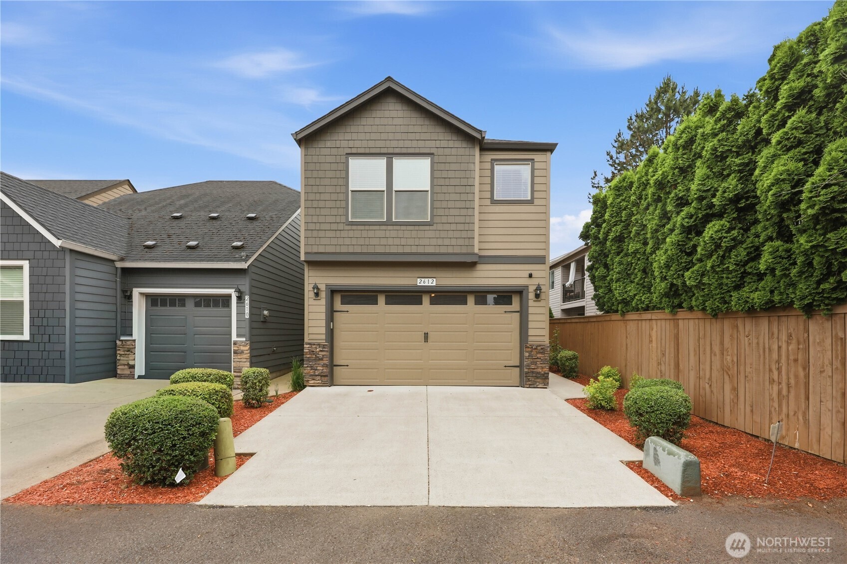 2612 Ne 130th Court Property Photo 2