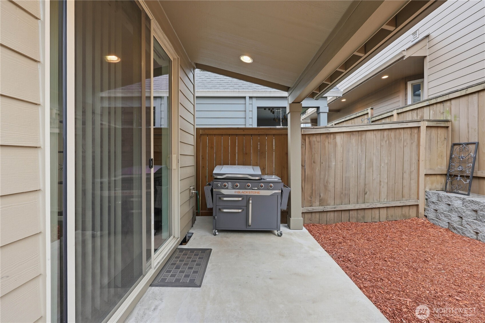 2612 Ne 130th Court Property Photo 35