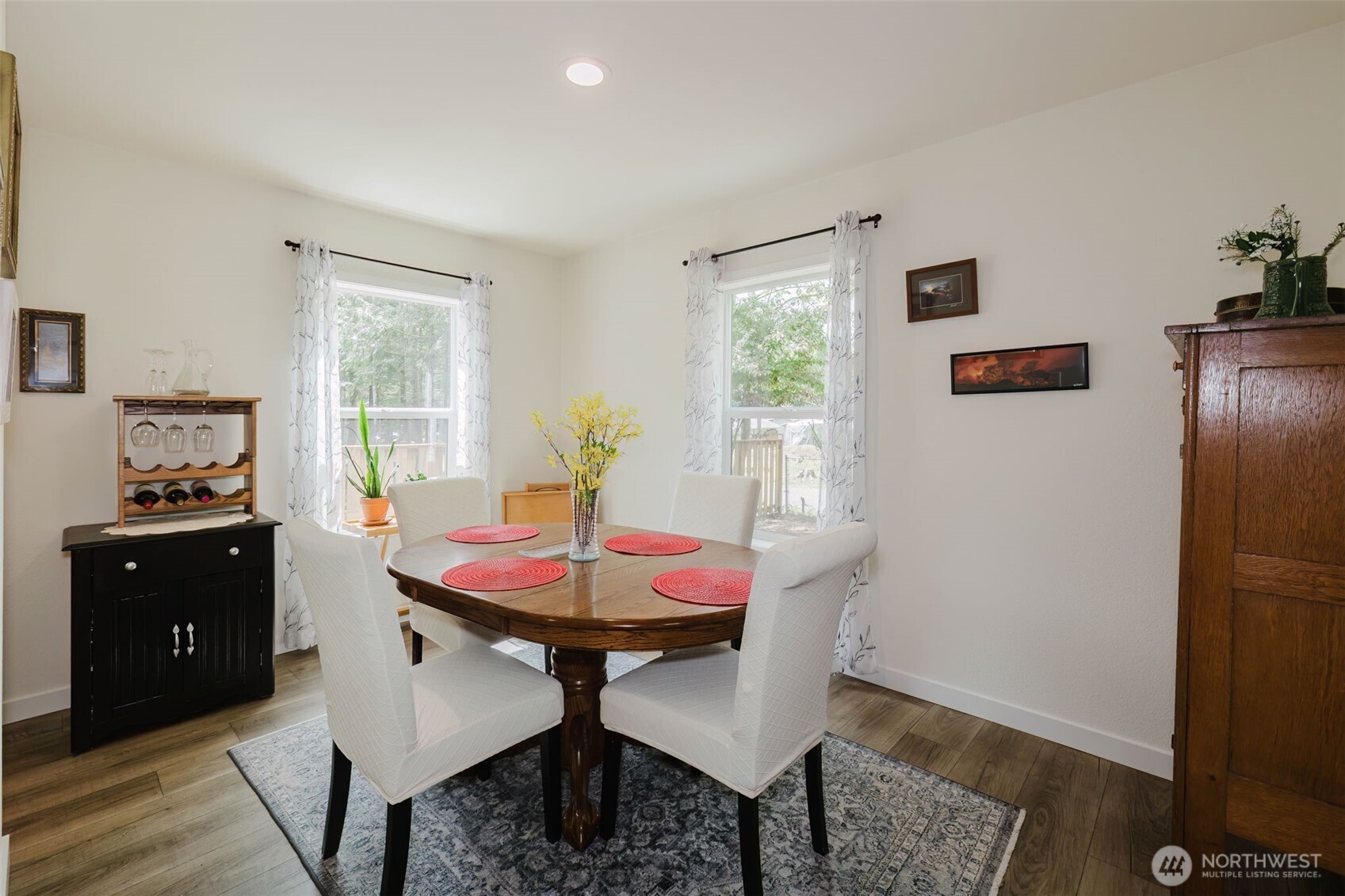 540 E Lakeshore Drive Property Photo 11