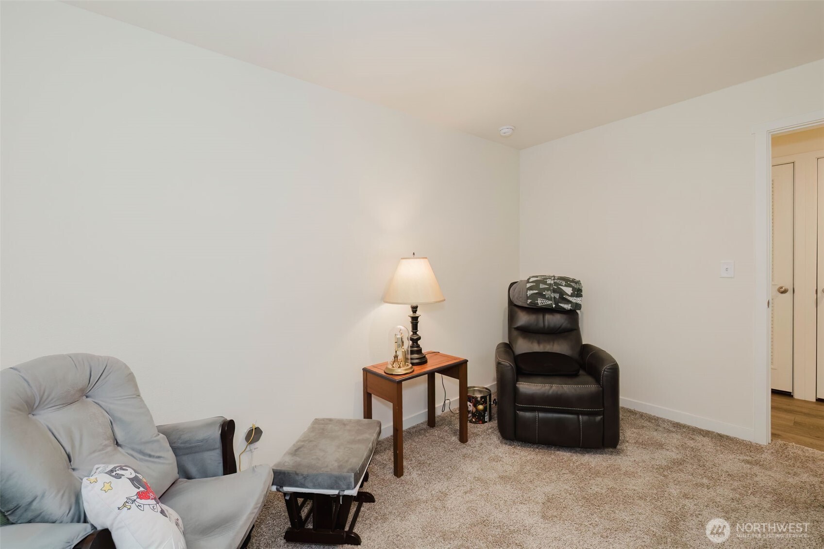 540 E Lakeshore Drive Property Photo 18