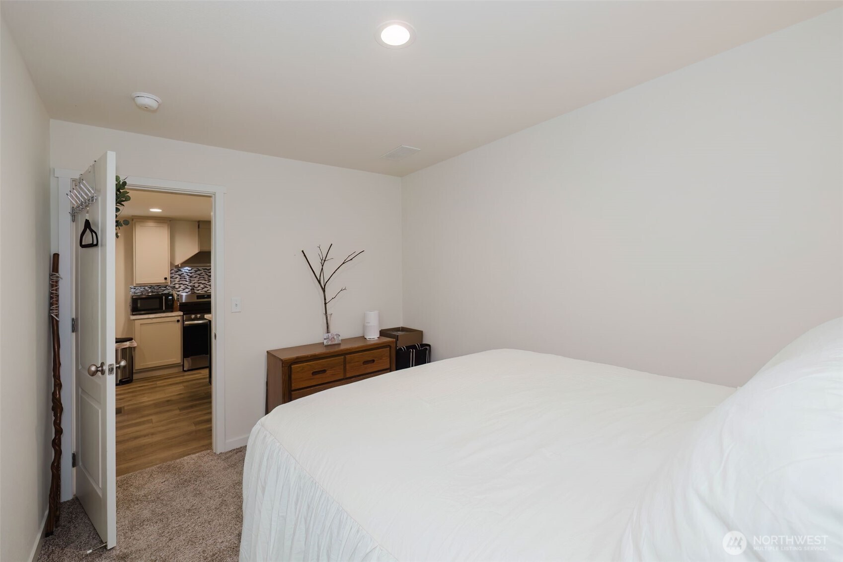 540 E Lakeshore Drive Property Photo 22