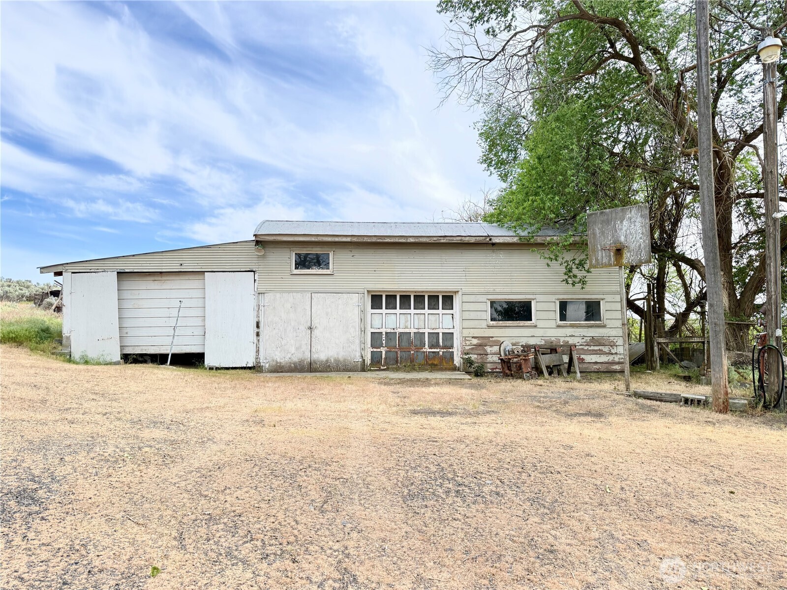 4434 Sr 21 Property Photo 35
