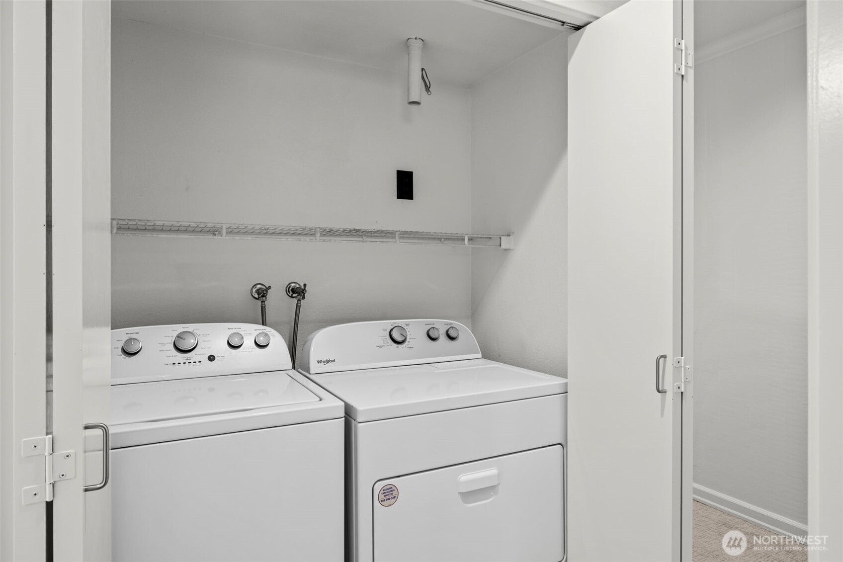 11226 Ne 68th Street E Property Photo 35