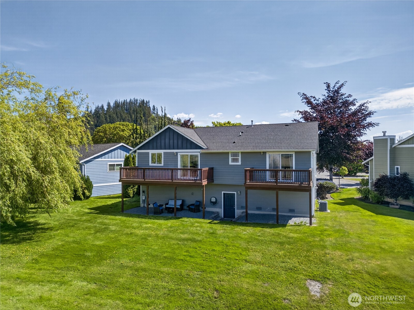 20312 Christie Place Property Photo 33