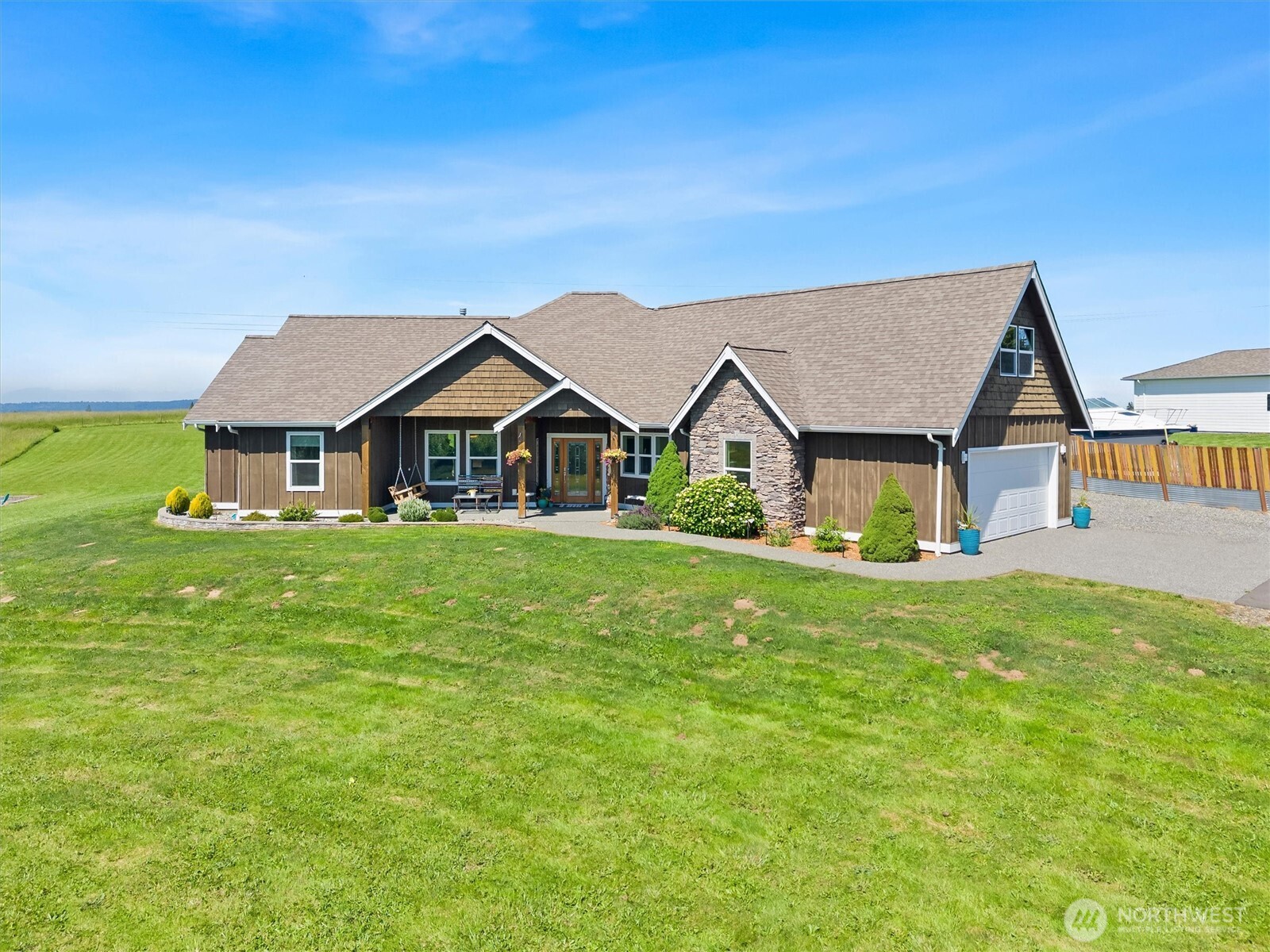 6956 Fingalson Creek Drive Property Photo 1