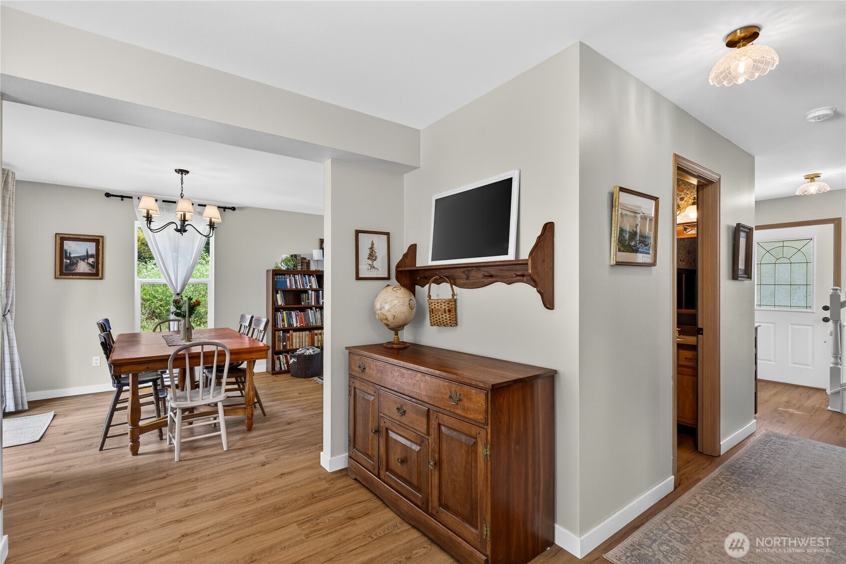 1293 Halsey Drive Property Photo 10