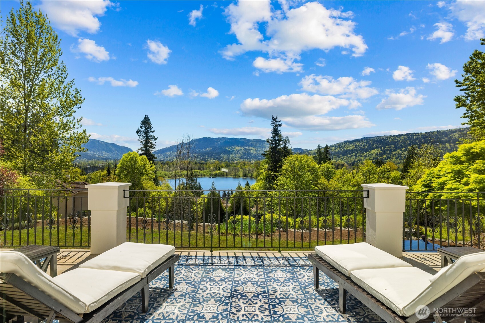 4145 Peregrine Point Way Property Photo 3