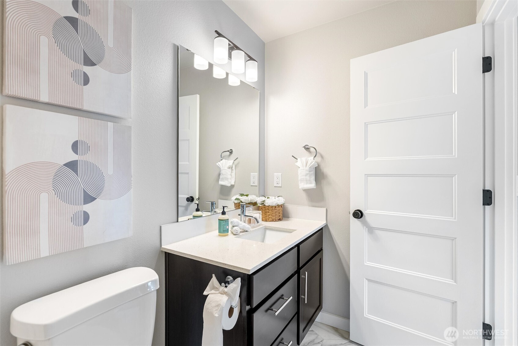 13717 Admiralty Way H7 Property Photo 29