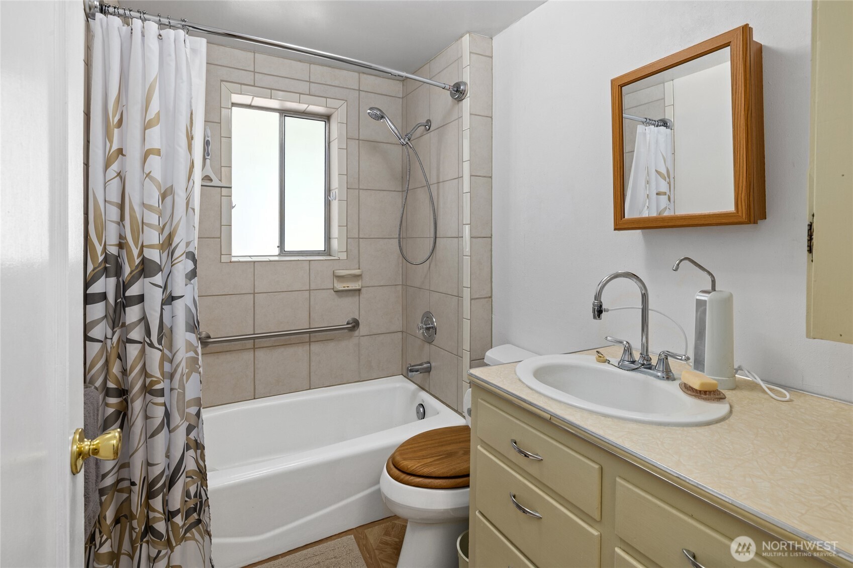 502 Harkness Road Property Photo 13