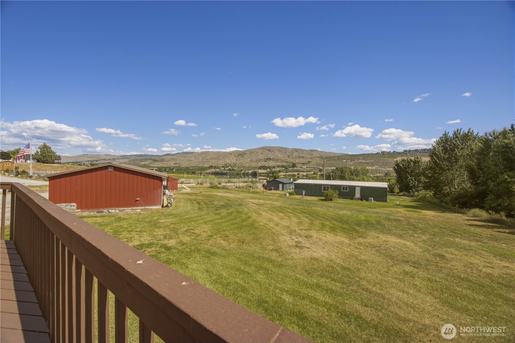 25505 C Hwy 97 Property Photo 33