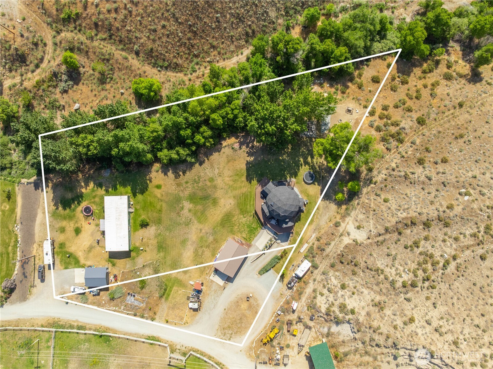 25505 C Hwy 97 Property Photo 40