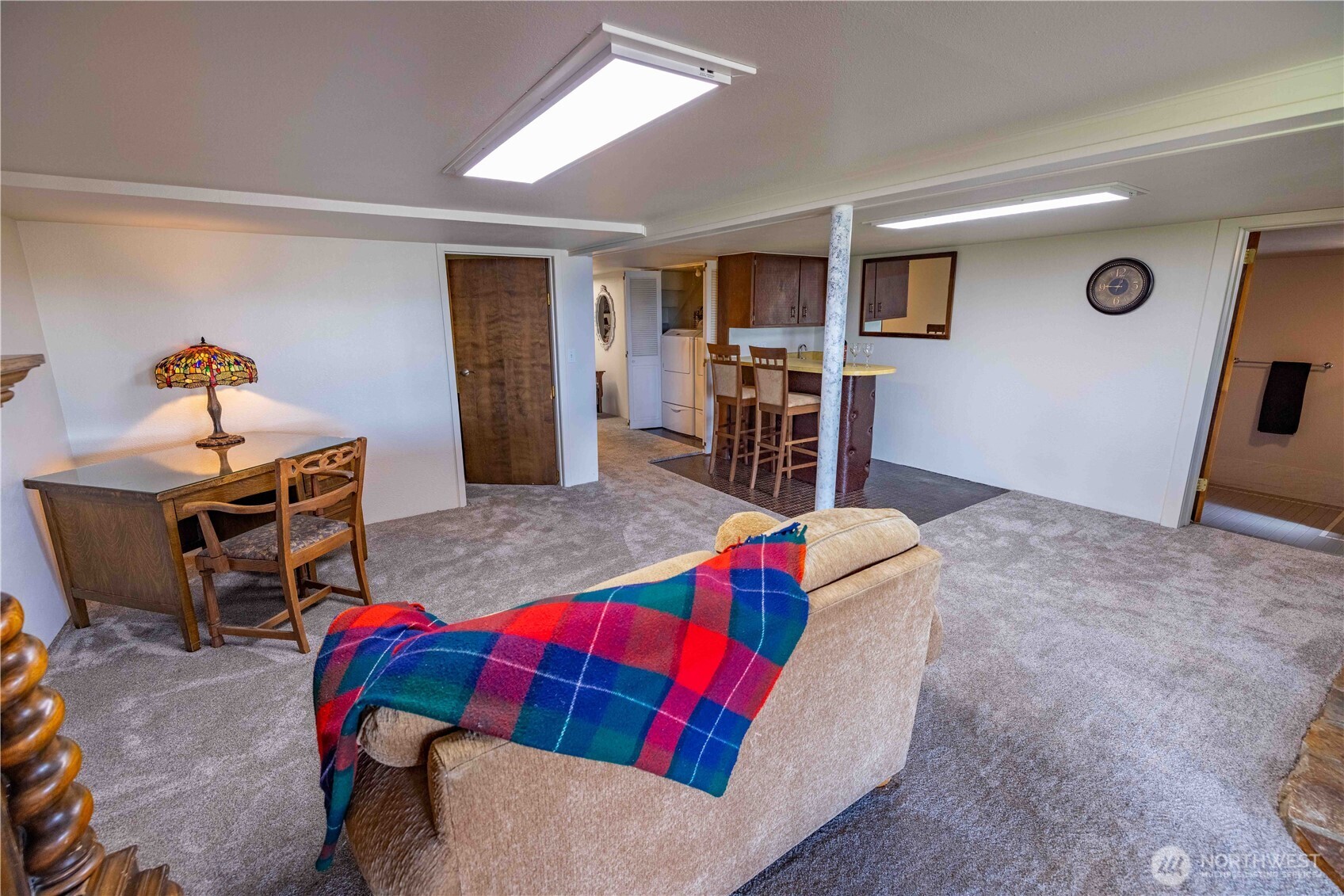 100 Omak Airport Road Property Photo 16