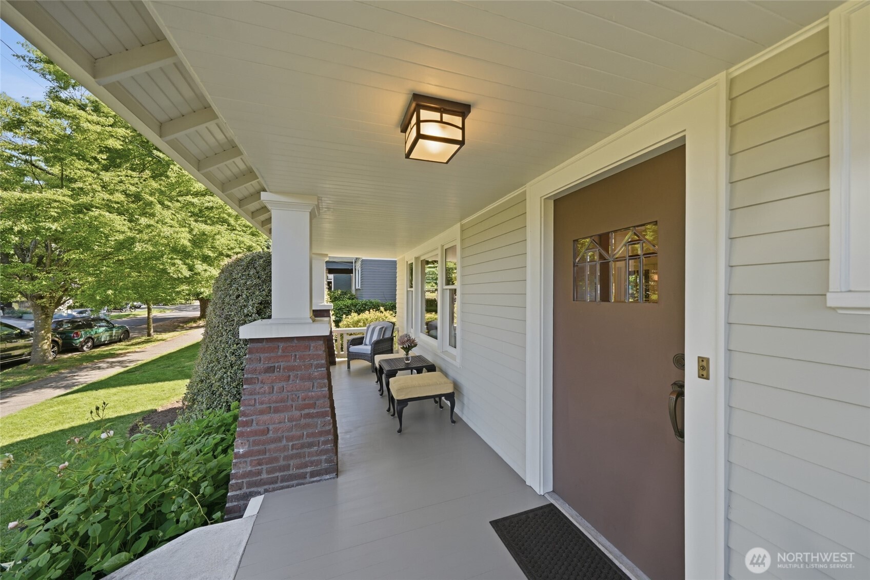 1519 1st Avenue Property Photo 3
