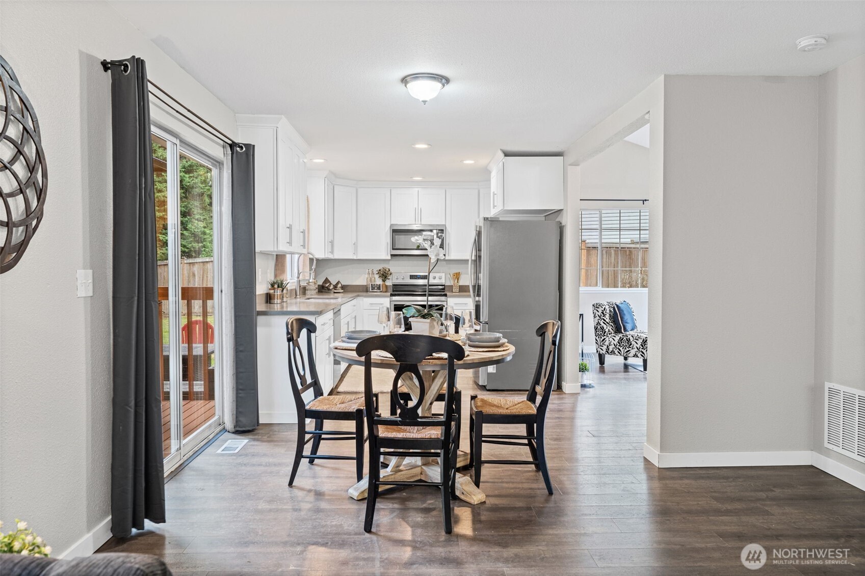 20910 111th Street Ct Property Photo 6