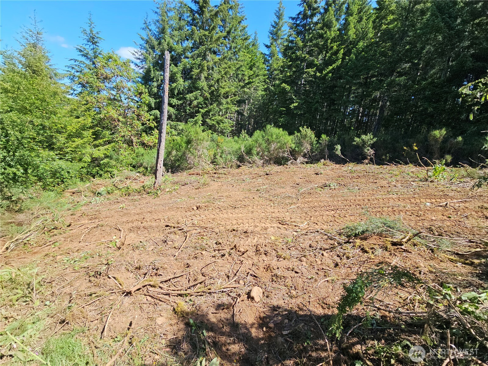 400 Xxx Southridge Drive Property Photo 2
