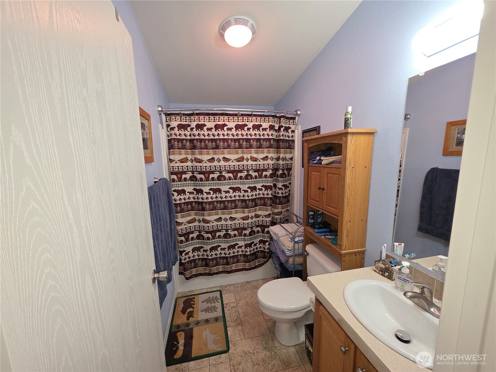 393 Summer Road Property Photo 5