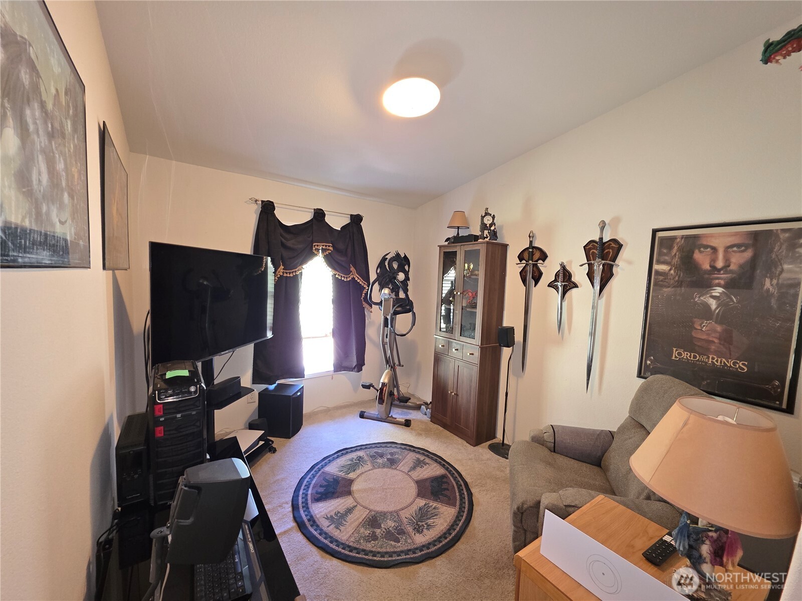 393 Summer Road Property Photo 7