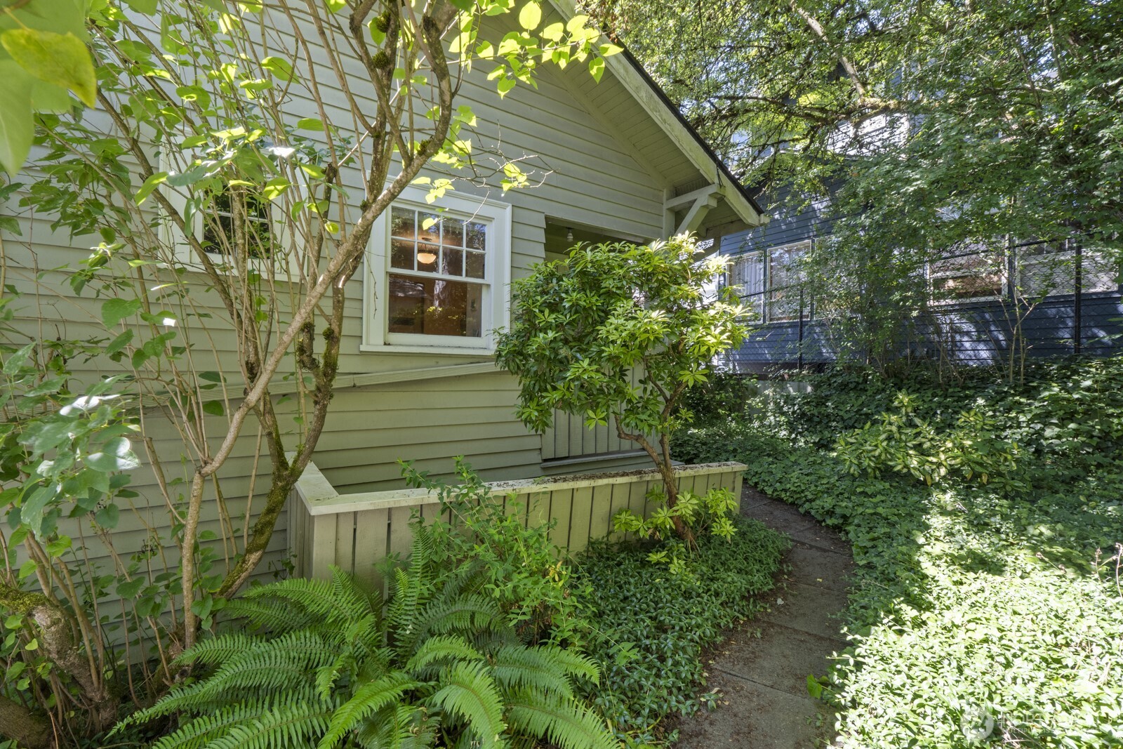 2012 Ne 65th Street Property Photo 7