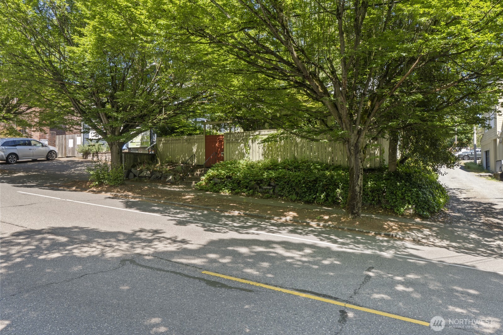 2012 Ne 65th Street Property Photo 10