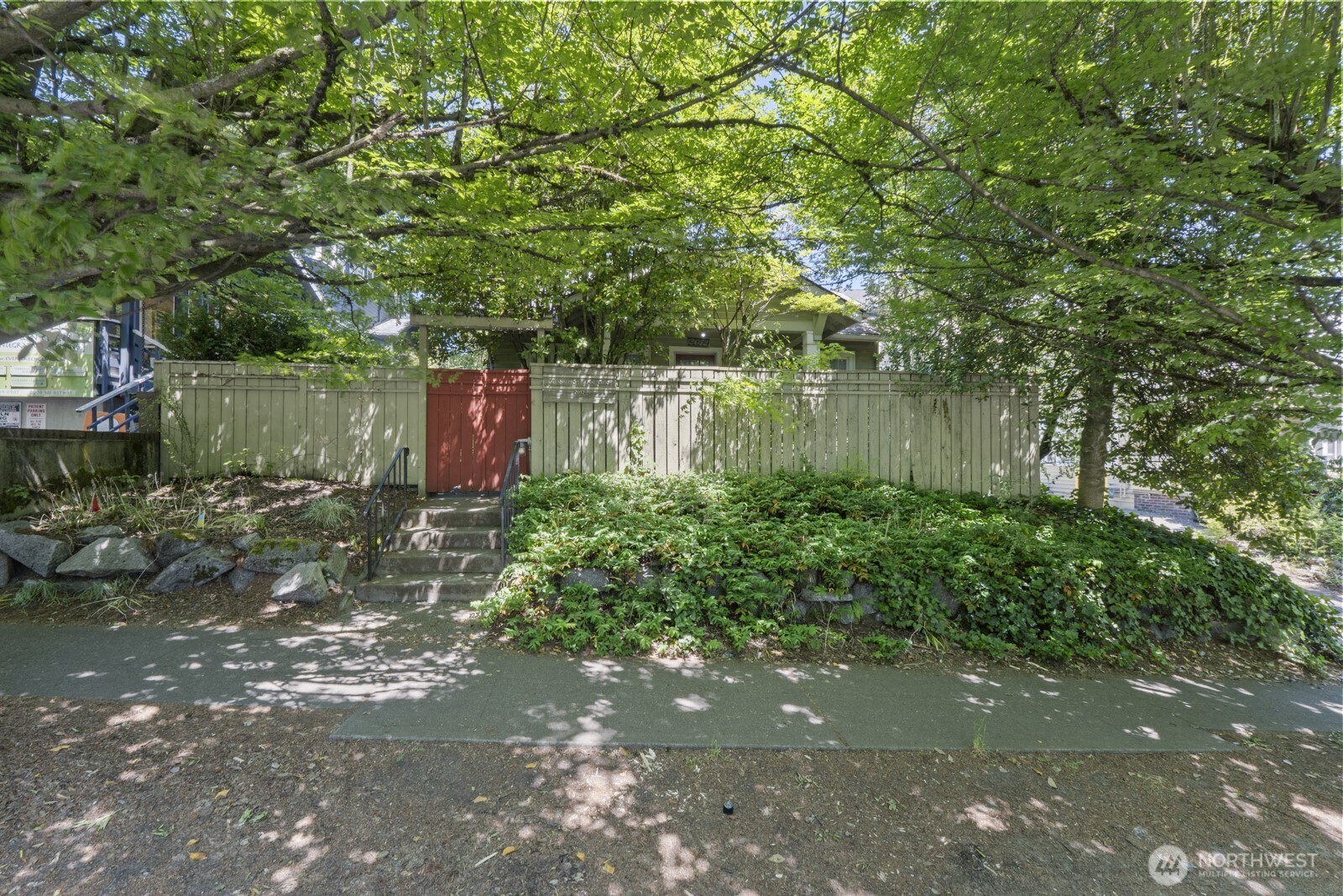 2012 Ne 65th Street Property Photo 12