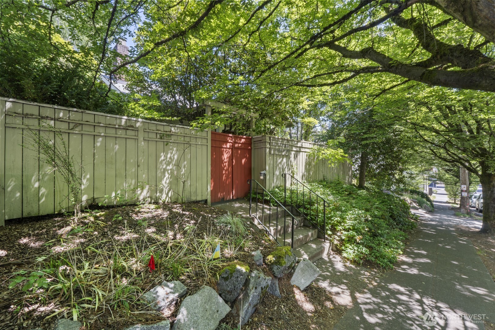 2012 Ne 65th Street Property Photo 13