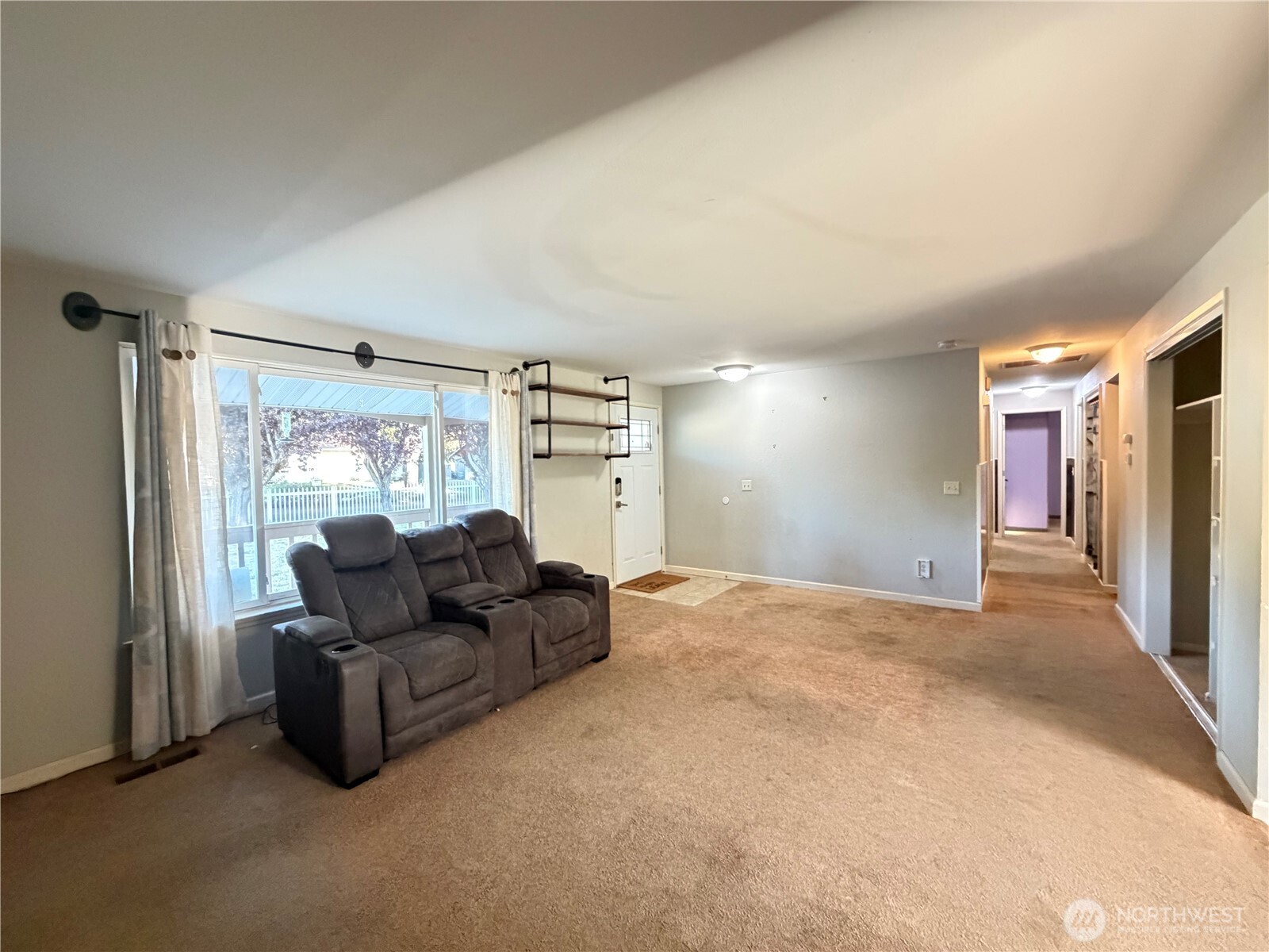 13408 103rd Avenue Property Photo 8