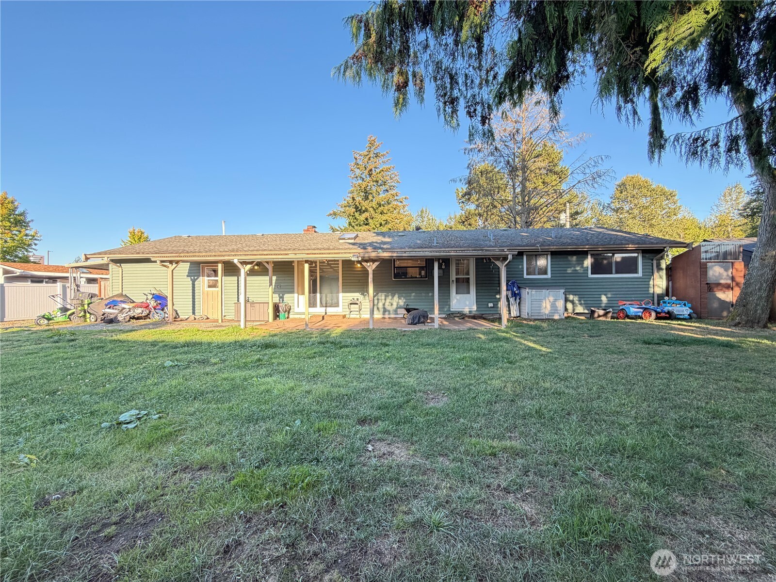 13408 103rd Avenue Property Photo 20