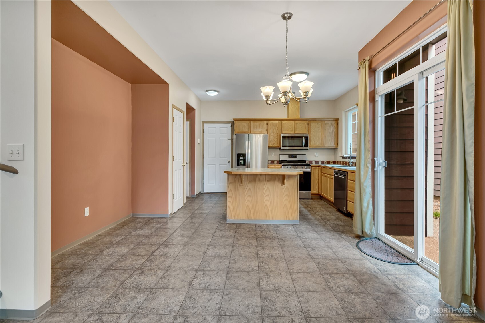 15312 14th Avenue Property Photo 6