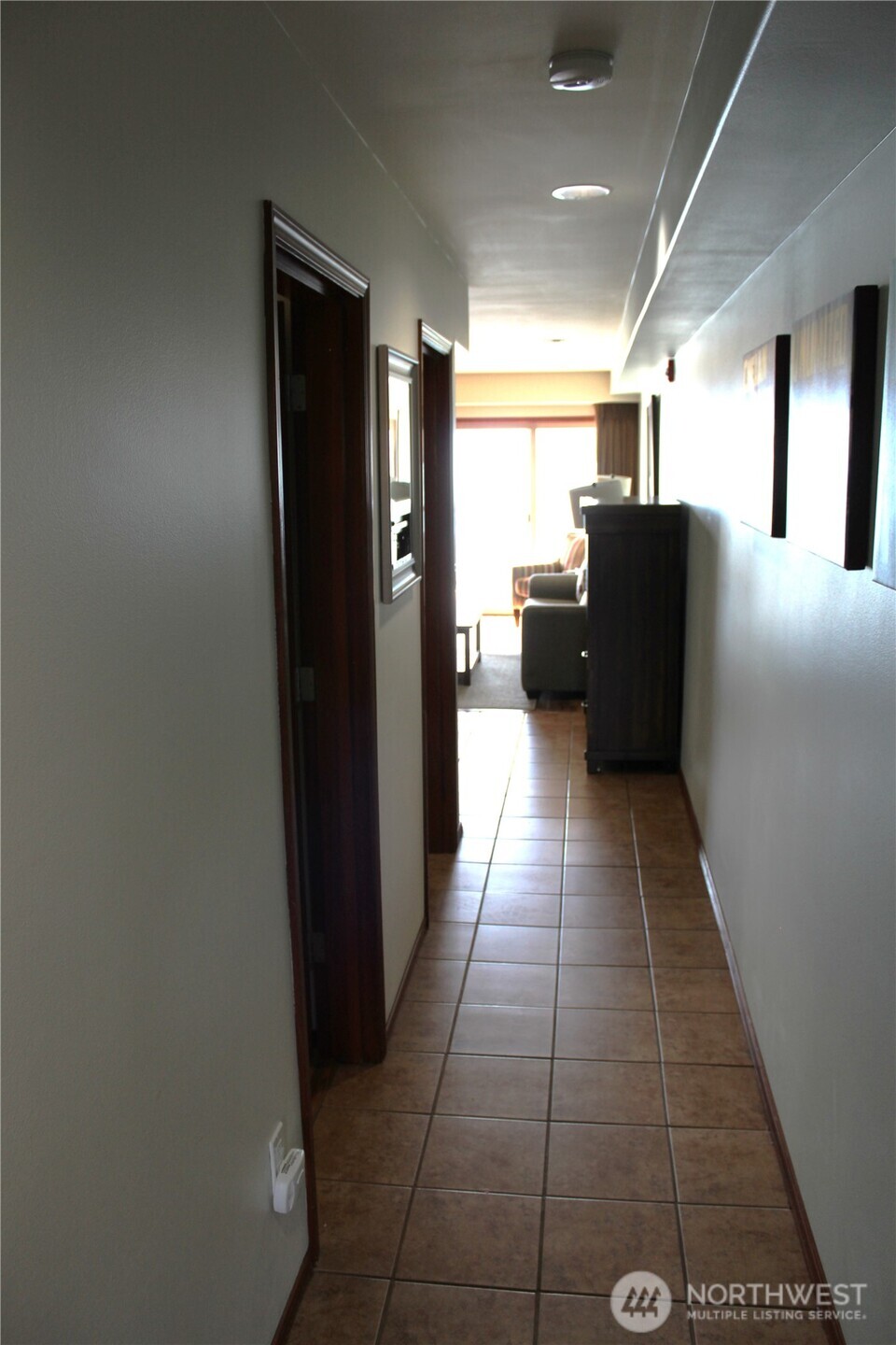 322 W Woodin Avenue 527 Property Photo 22