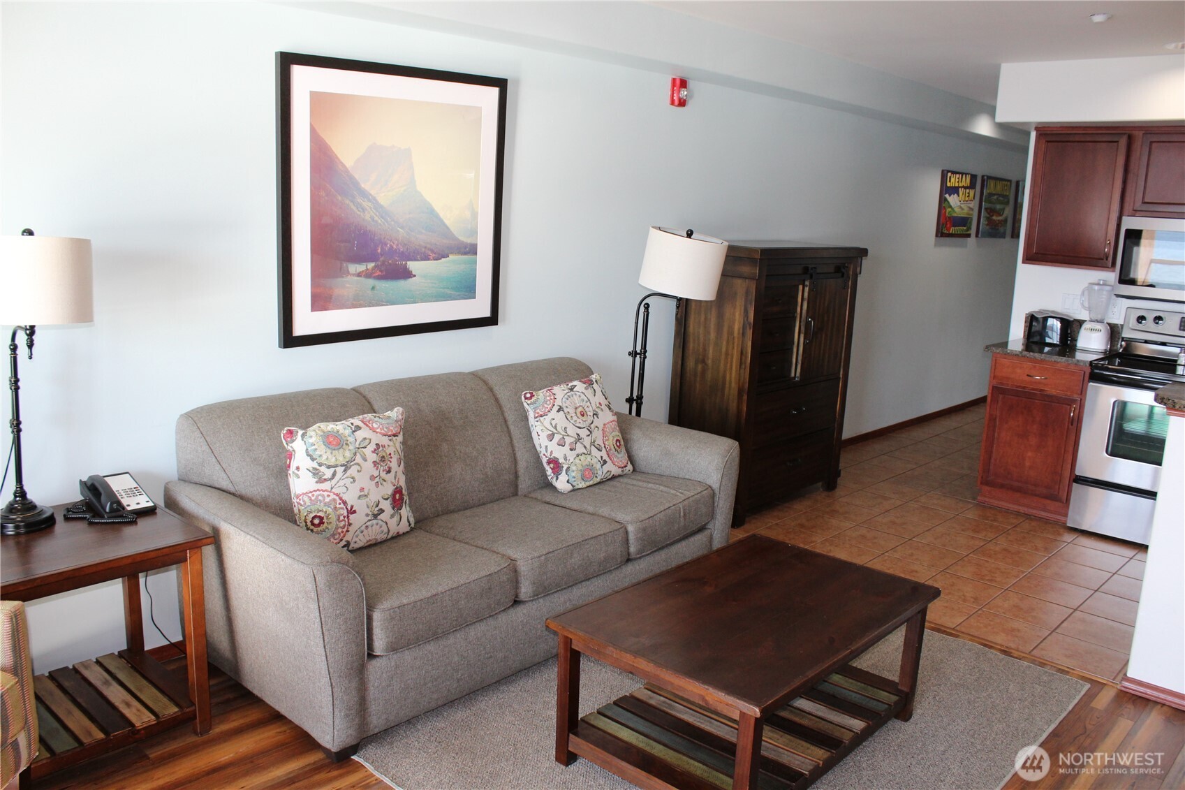 322 W Woodin Avenue 527 Property Photo 34