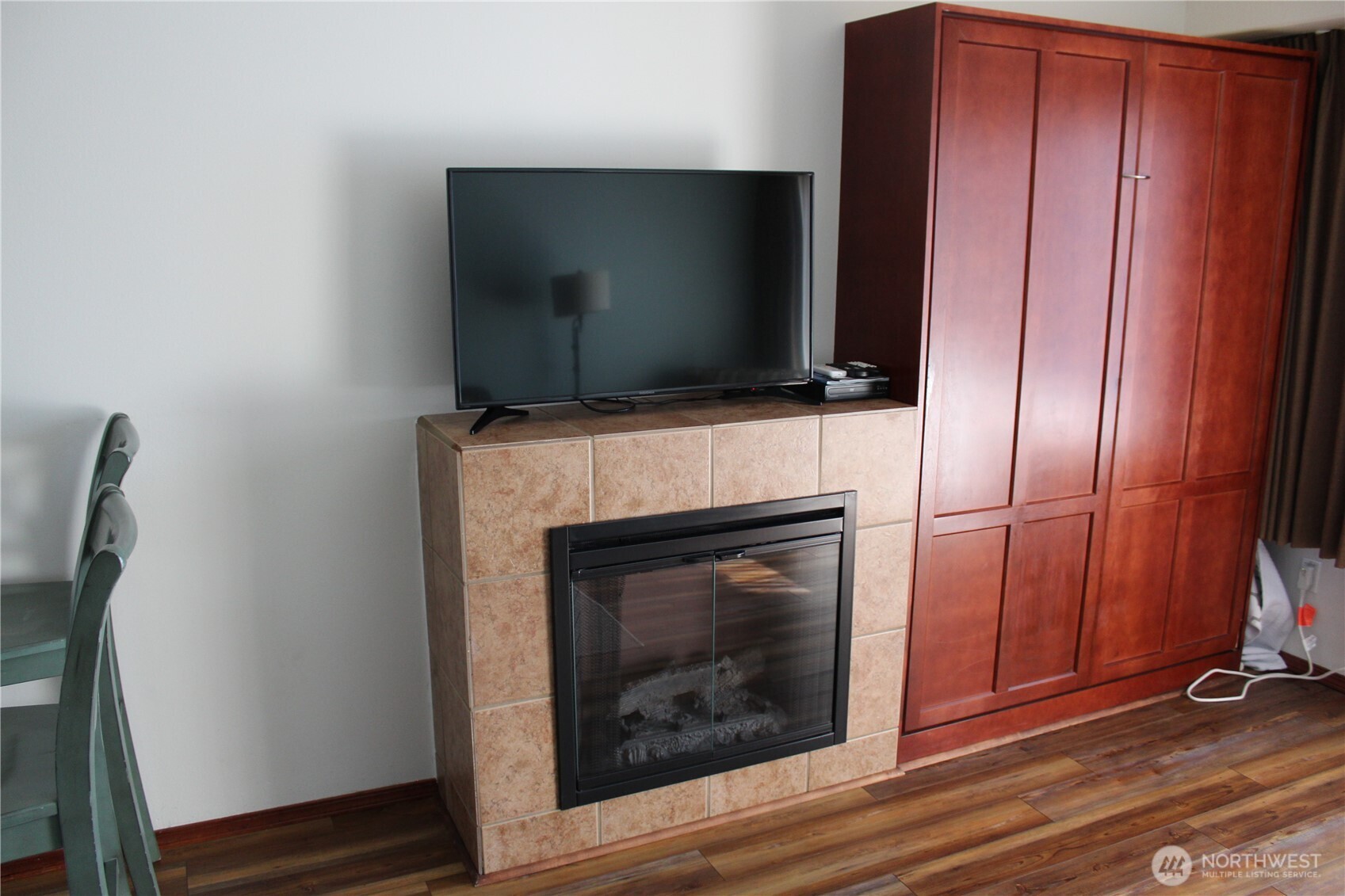 322 W Woodin Avenue 527 Property Photo 38
