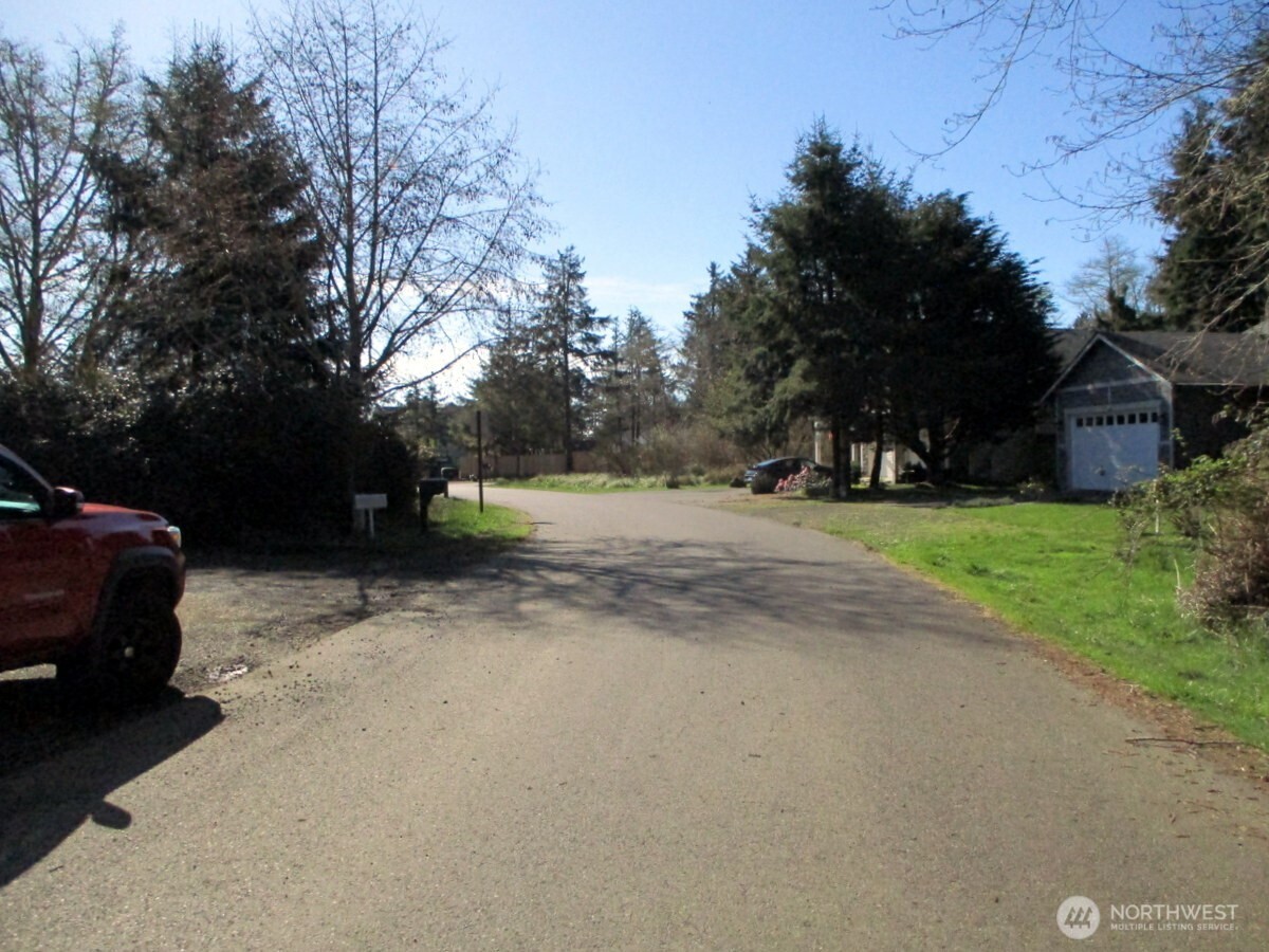 111 Olympic View Avenue Property Photo 3